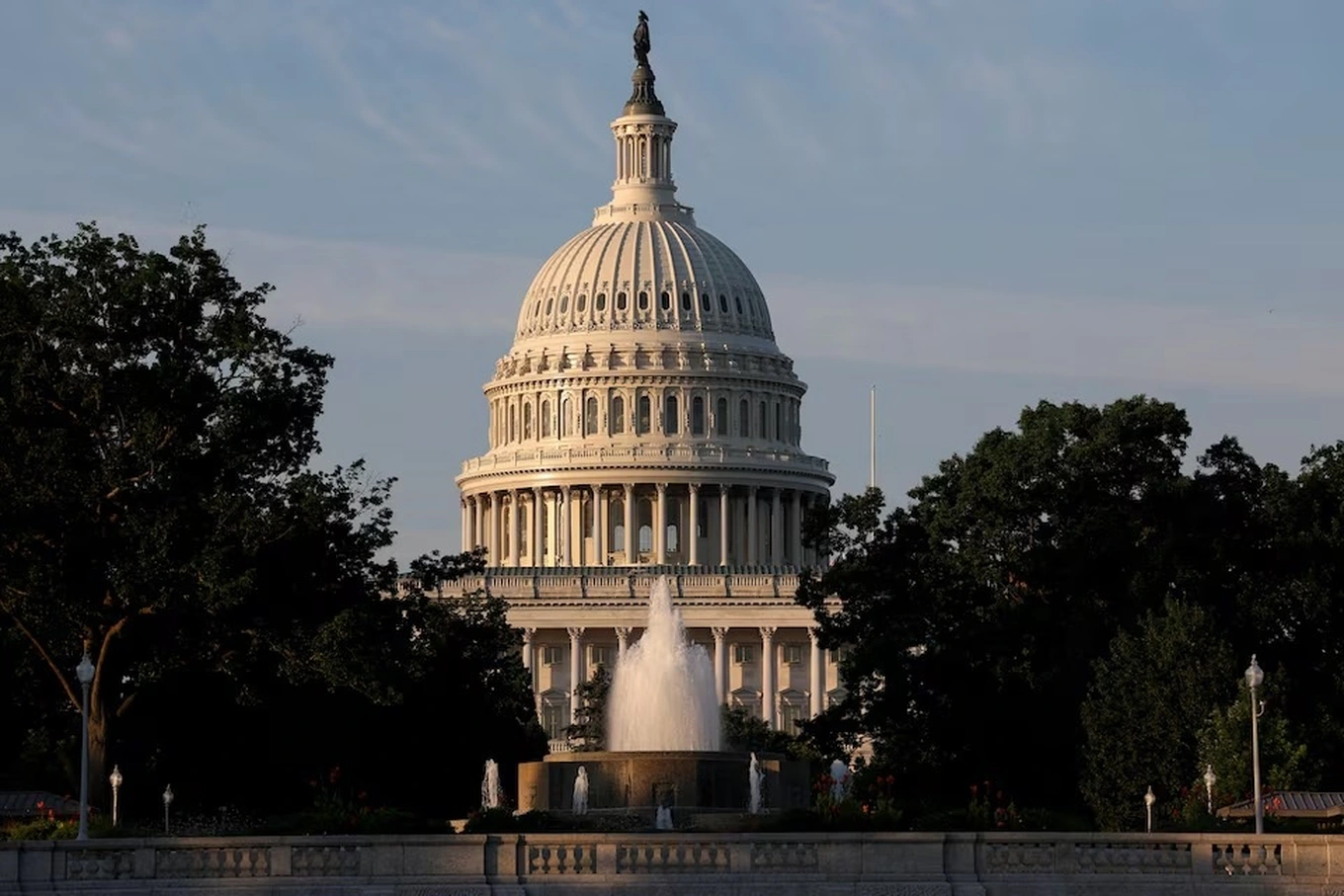 Government Set To Reopen After 7 Weeks Of Shutdown